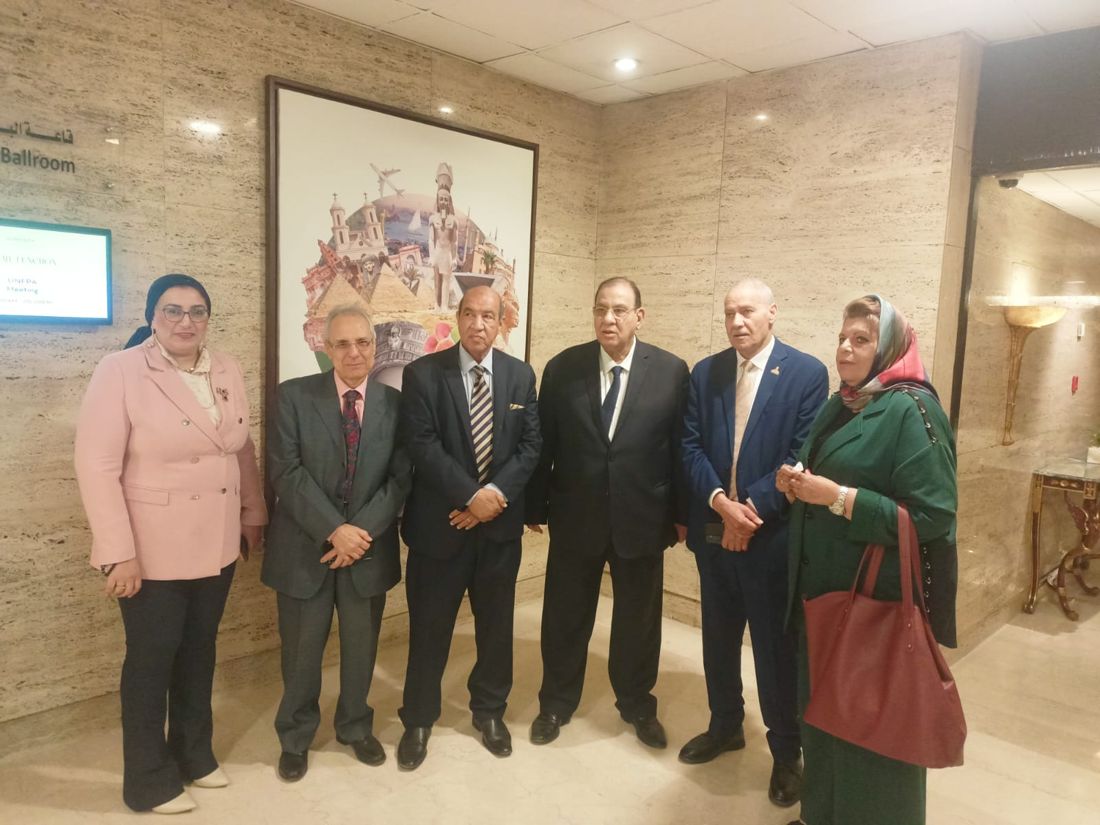 لقاء مع قيادات العمل الأهلي